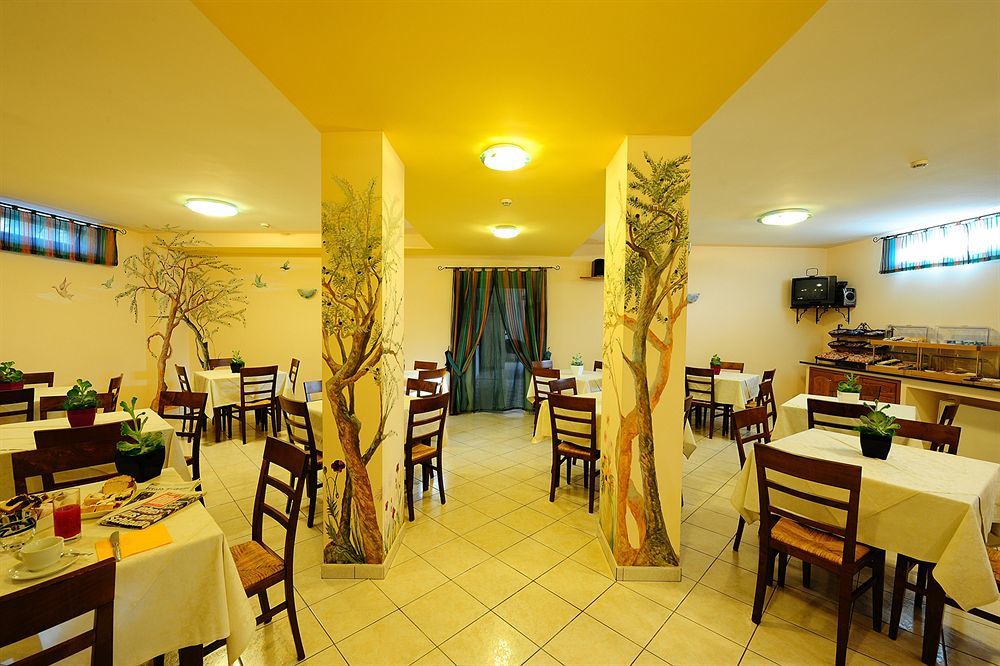 Colle Degli Olivi Snc Guest House Assisi Exterior photo
